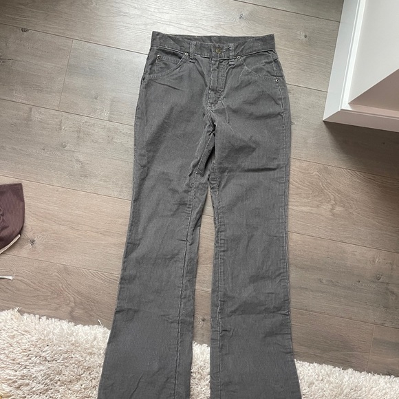 Lee Gray Corduroy Pants 26 - Picture 2 of 3